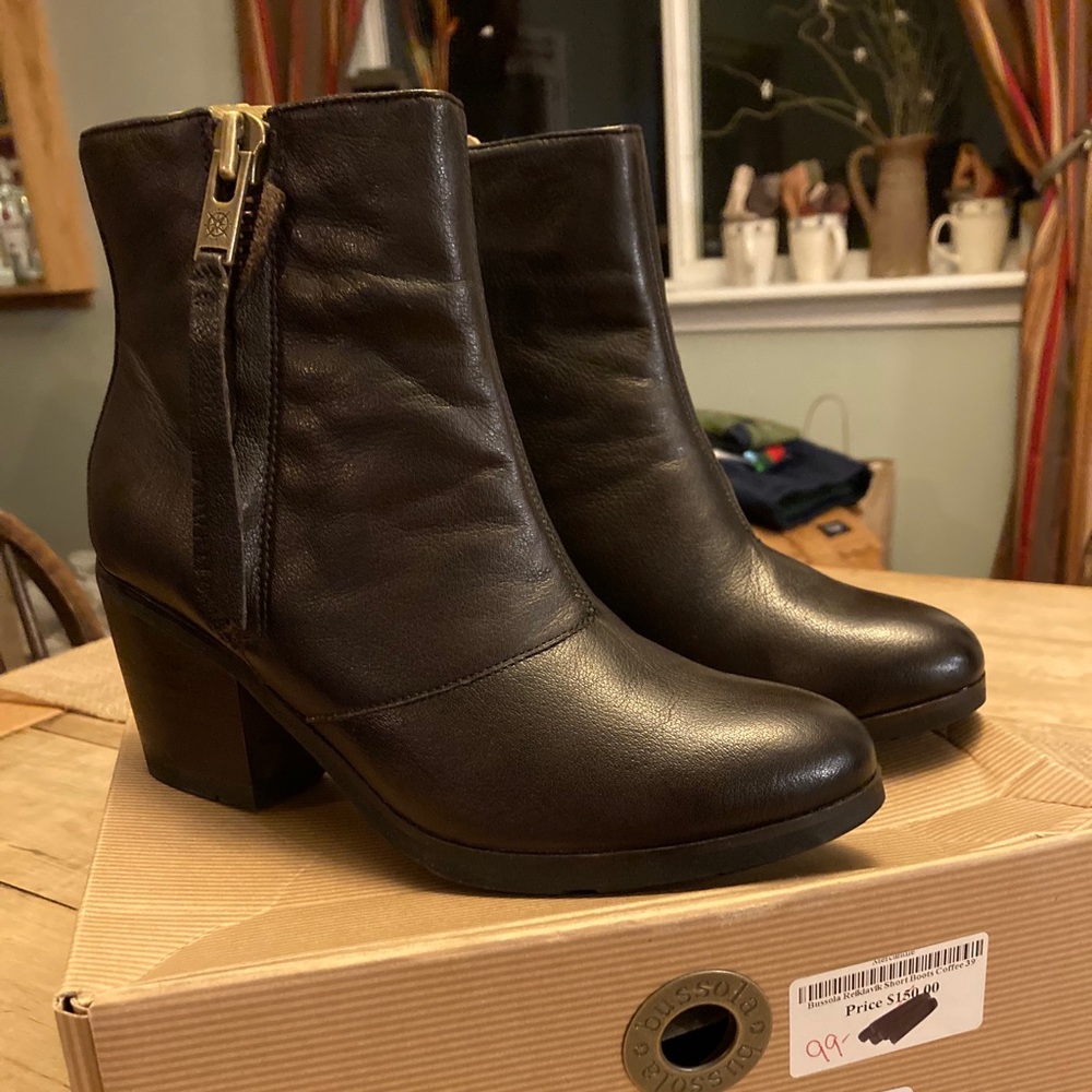 Bussola Ankle Boots Size 39